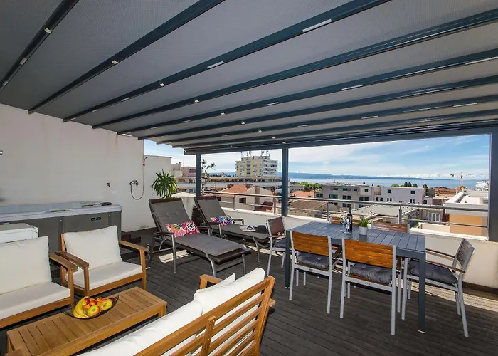 Jacuzzi Sky Apartment *