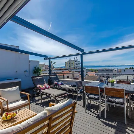 Jacuzzi Sky Апартаменты